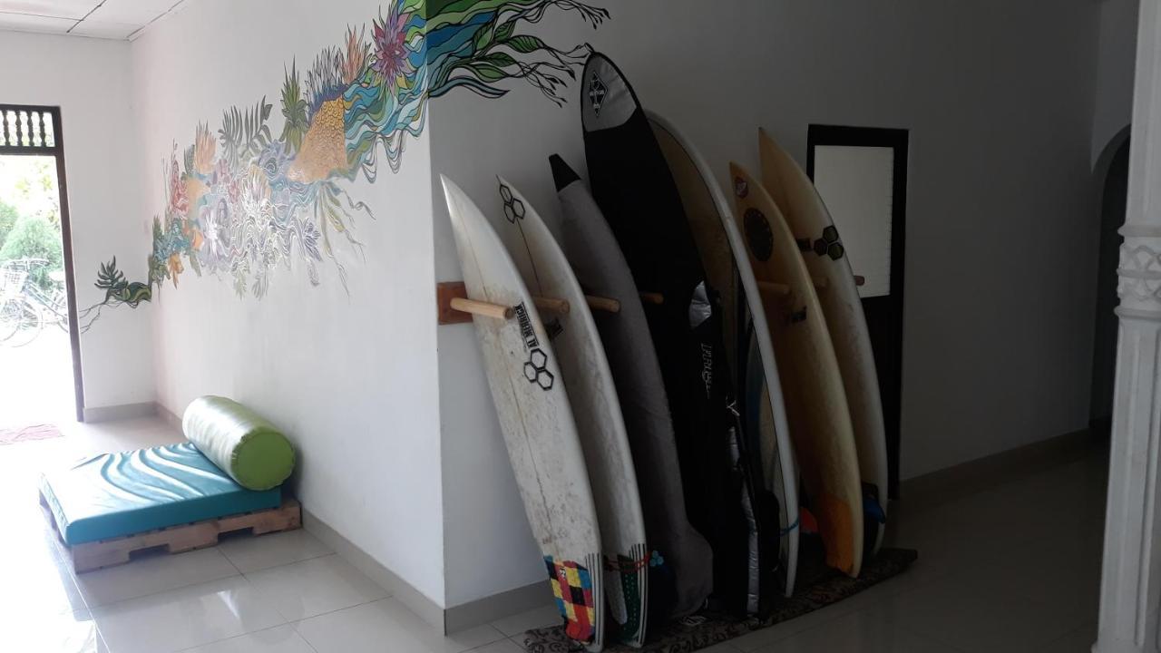 Coco Hostels - เวลิกามา ภายนอก รูปภาพ