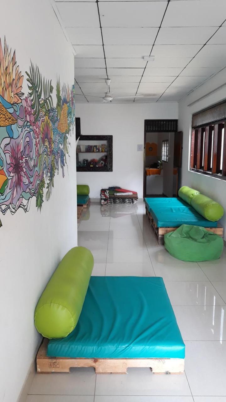 Coco Hostels - เวลิกามา ภายนอก รูปภาพ